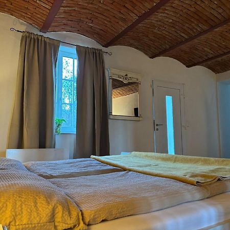 Auern Apartement Buitenkant foto